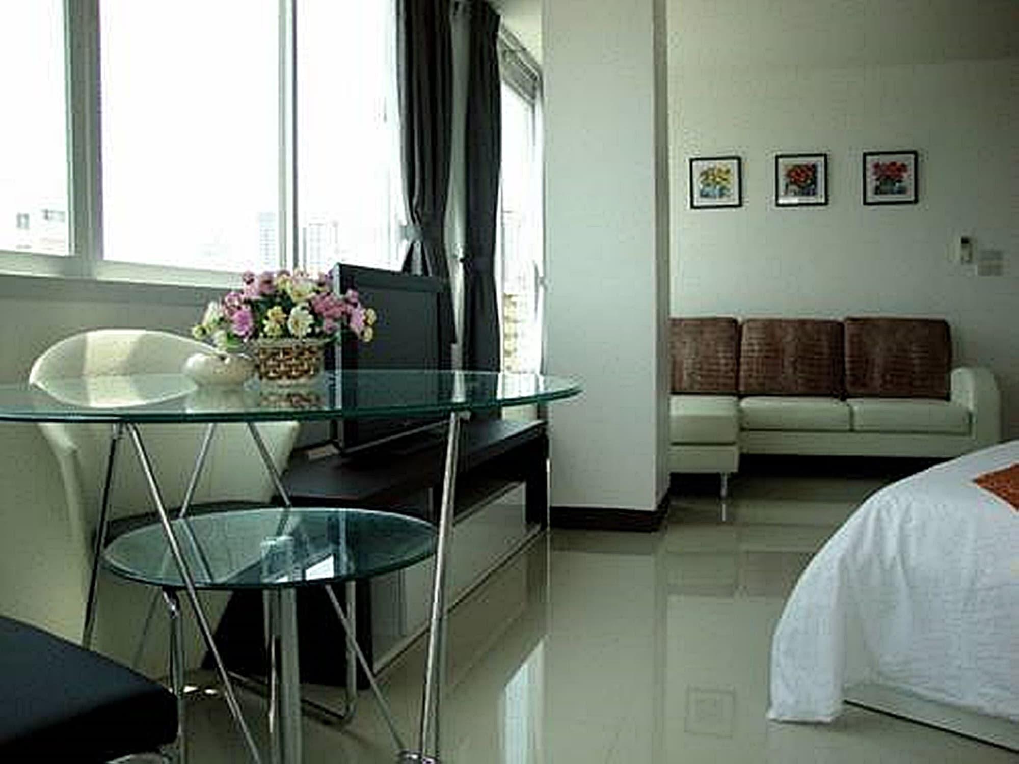 Grand Residence Jomtien Eksteriør billede