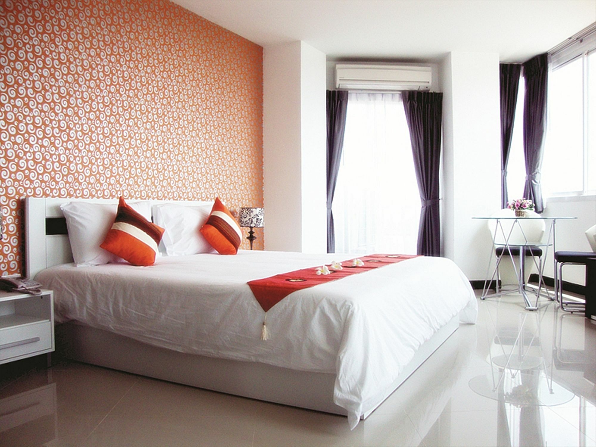 Grand Residence Jomtien Eksteriør billede